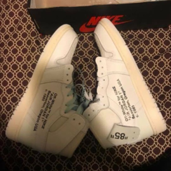Off white 1’s